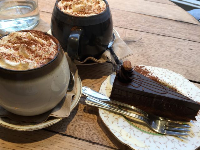 Hotel Chocolat Café