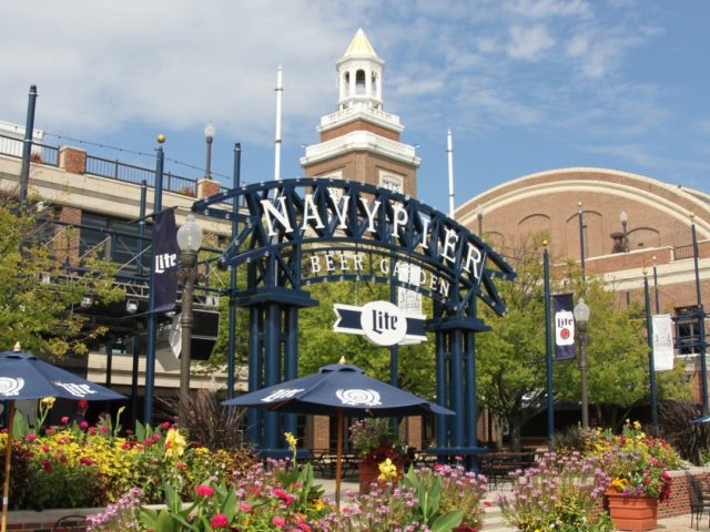 Navy Pier / Lakefront Trail